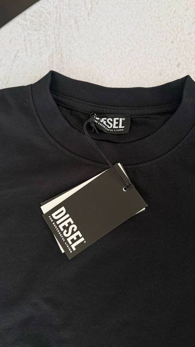Чоловіча мужская Футболка Diesel  чорний та білий