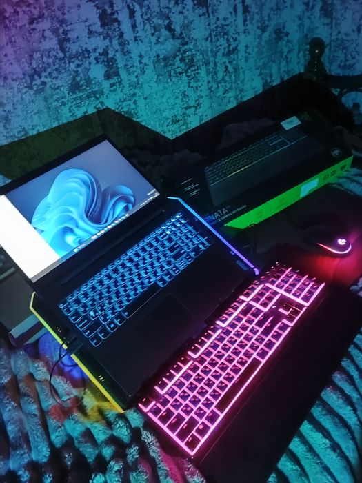 ігровий ноутбук Lenovo   ｜i5-9300｜1050 3 GB ｜15.6"｜512 ｜ +  ПОДАРУНКИ