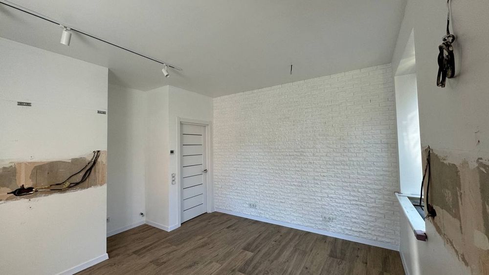 м. Ірпінь Новий будинок з НОВИМ Ремонтом!