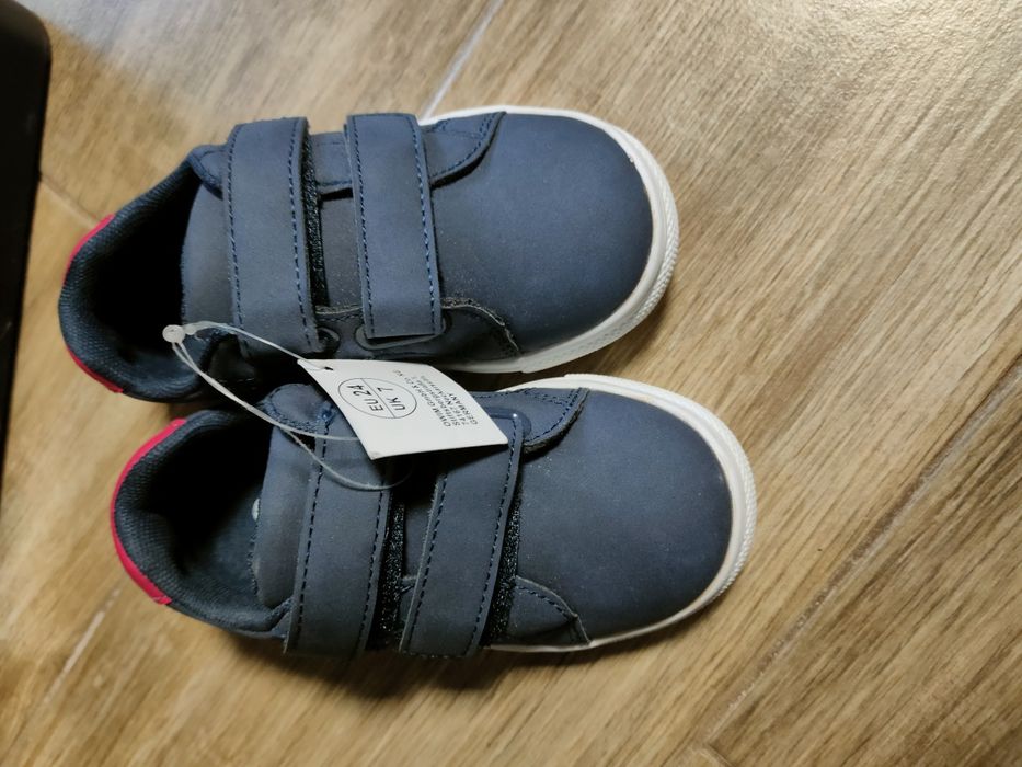 Buty sneakersy dziewczęce nowe roz 24