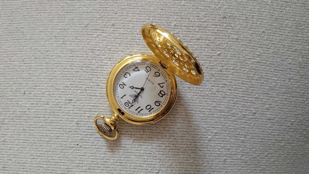 Wisiorek- zegarek styl steam punk, retro