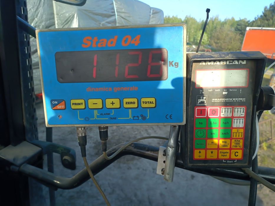 Siewnik do kukurydzy Amazone Ed 601K 8 rzędowy