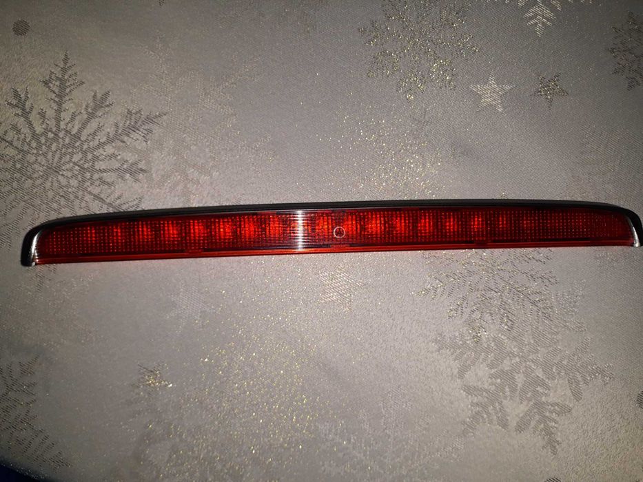 Światło STOP trzecie Mercedes oryginał