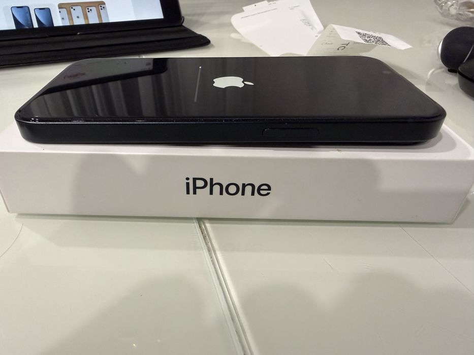 iPhone 14, 128 GB Midnight