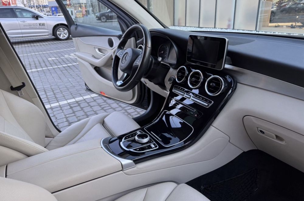 Мерседес GLC 220 D