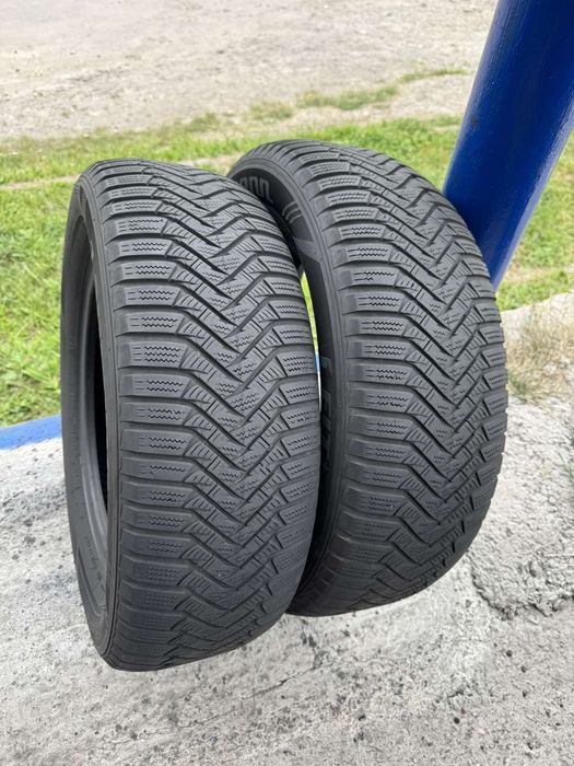 Зимові шини Laufenn 215/60 R16