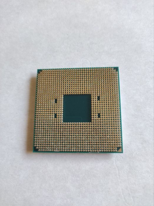 AMD Athlon 300GE AM4 Vega 3 DDR4