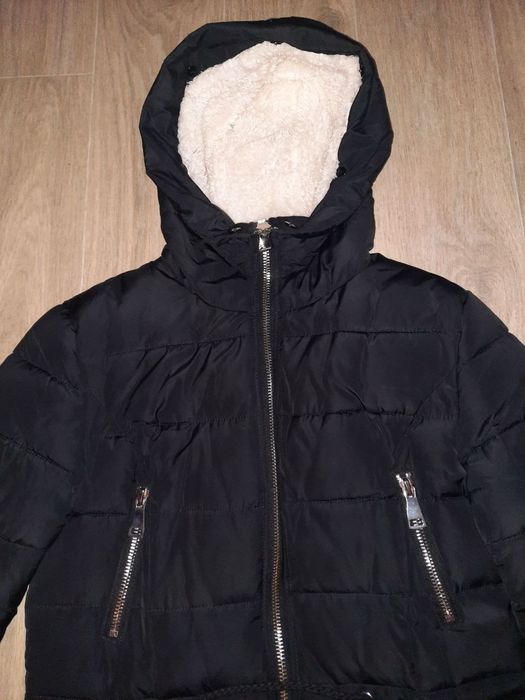 Жіноча зимова куртка