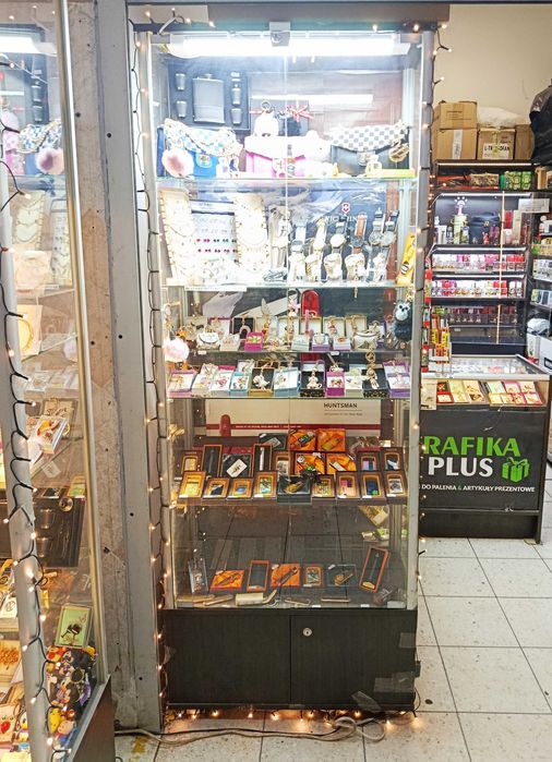 Meble sklepowe, witryny, gabloty, regał, lada CAŁY ZESTAW