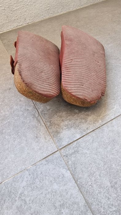 2 pares Chinelos
