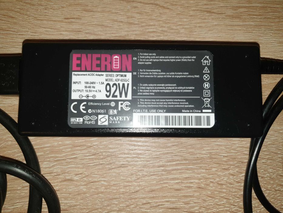 Zasilacz Ładowarka Sony Vaio 90W 19,5V 4,7A Wtyk 6,5x4,4mm Stan Bdb