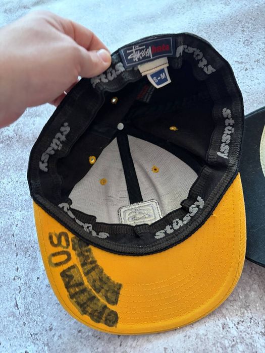 Кепка ed hardy та Stussy