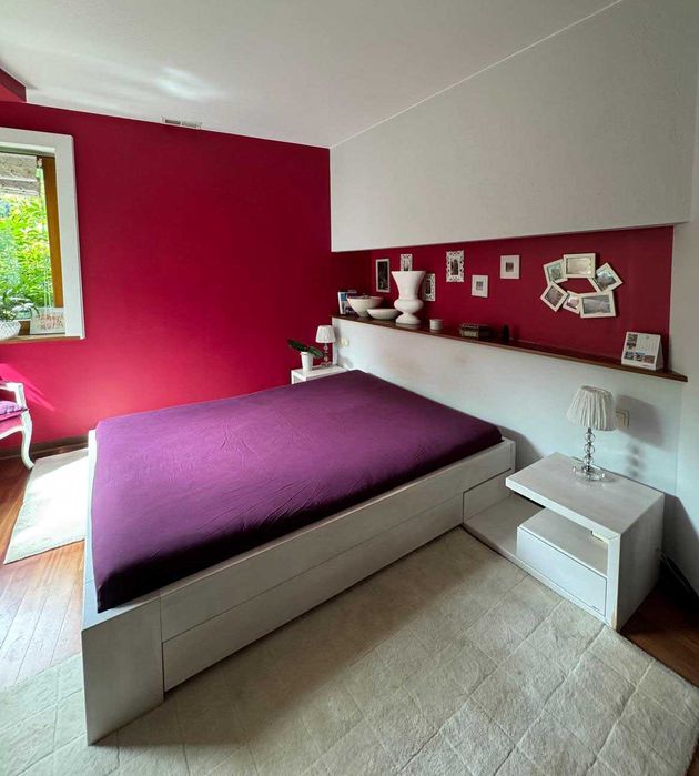 Meble do sypialni ( łóżko, szafki nocne, komoda, półka wisząca )