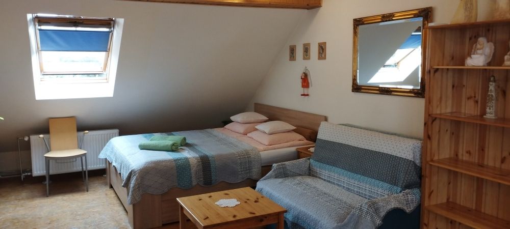 KRAKÓW-NOCLEG -Przytulne poddasze w domku-ZAPRASZAM