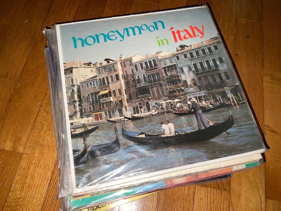 Lp Roberto Rossabi and his orchestra - honeymoon in Italy