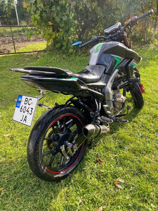 Продам мотоцикл хорнет 200 про