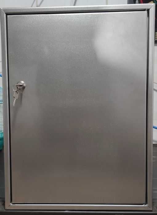 Caixa de correio e pão de inox