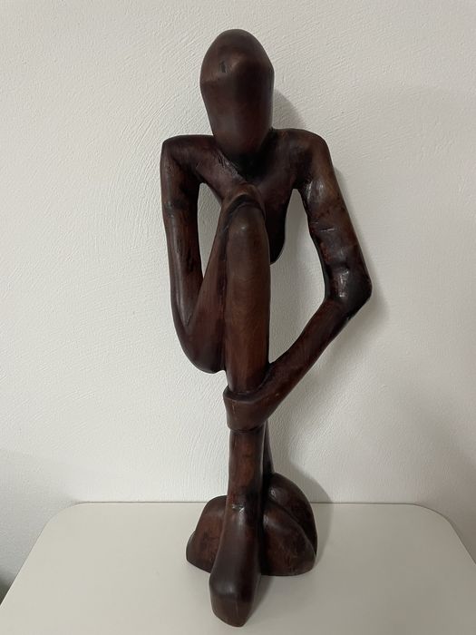 2 Estatuetas de madeira