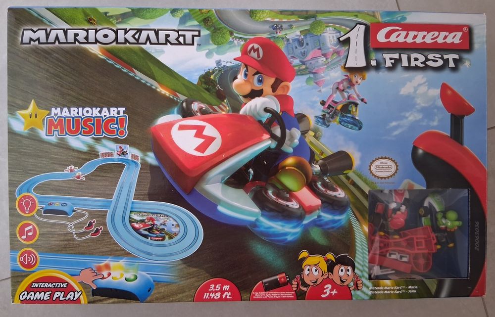 Tor wyścigowy Super Mario Carrera First