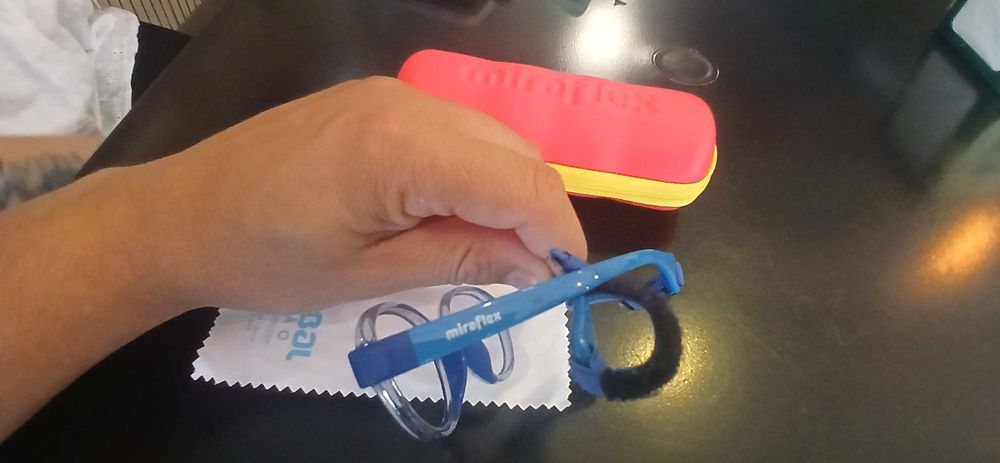 Oculos Miraflex Crianças C/ Tecnologia Silkaflex