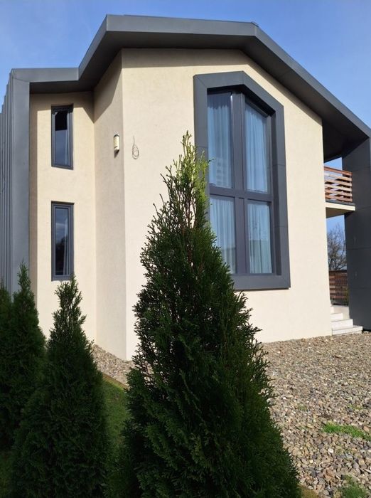 Подобова оренда будинку