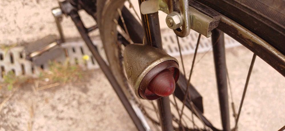 Pasteleira para restauro ou para peças