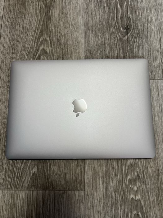 MacBook Air 13 2018 | 8GB/256GB | Як новый Макбук еир