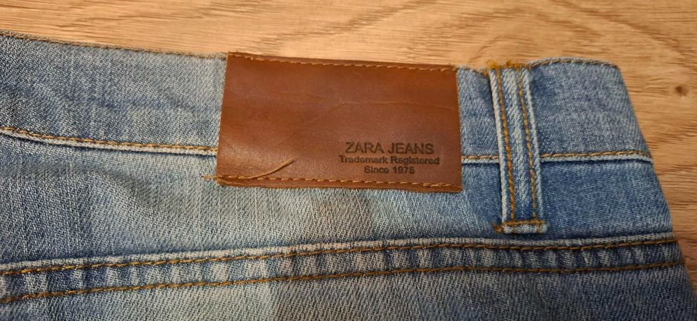 Męskie Jeansy ZARA - 42