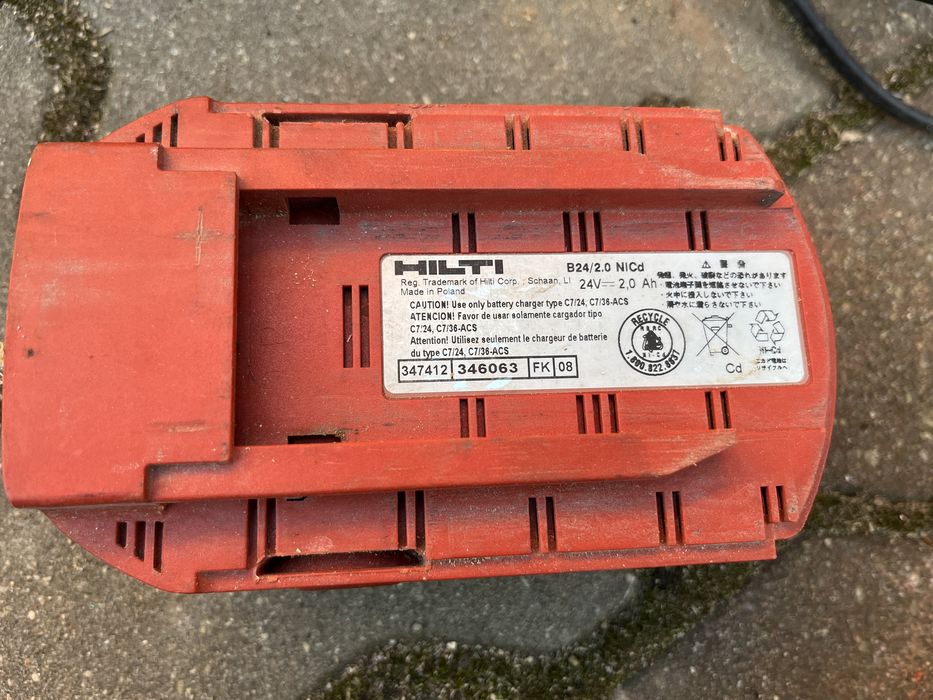 Piła zagłębiarka HILTI WSC 55-A24  bateria + ładowarka