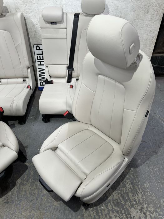 Салон Білий EQB 250+ X243 Mercedes Benz Кожа Сиденья Сидушки