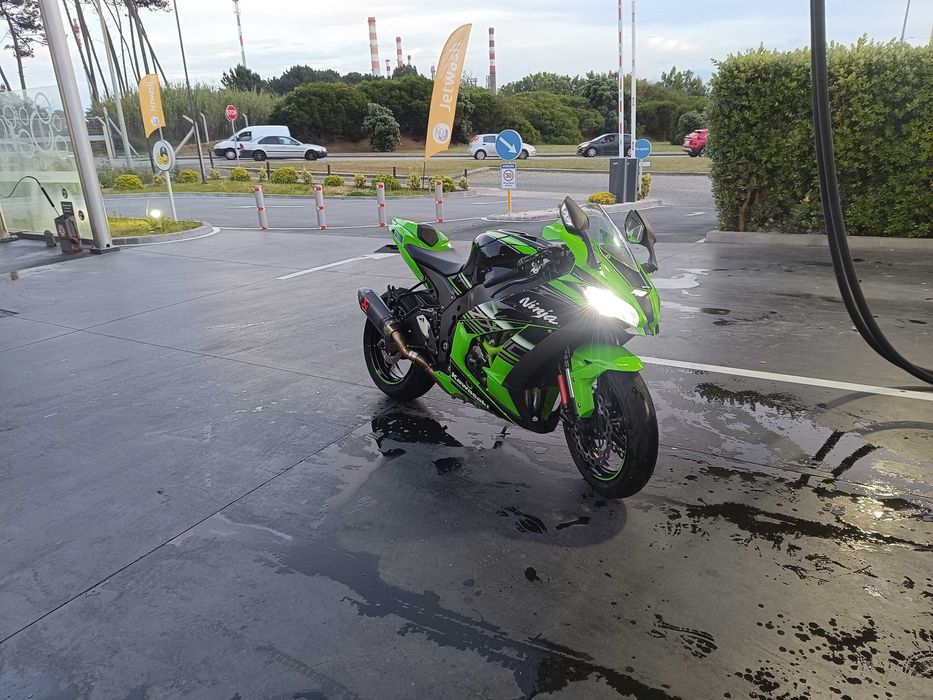 Kawasaki ninja zx10r