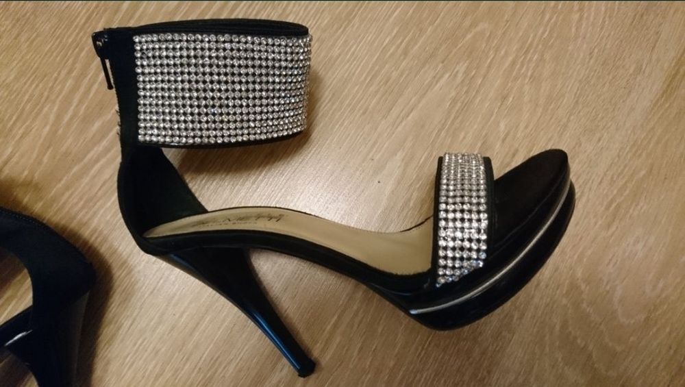 Босоніжки 36р. Emanuele Gelmetti