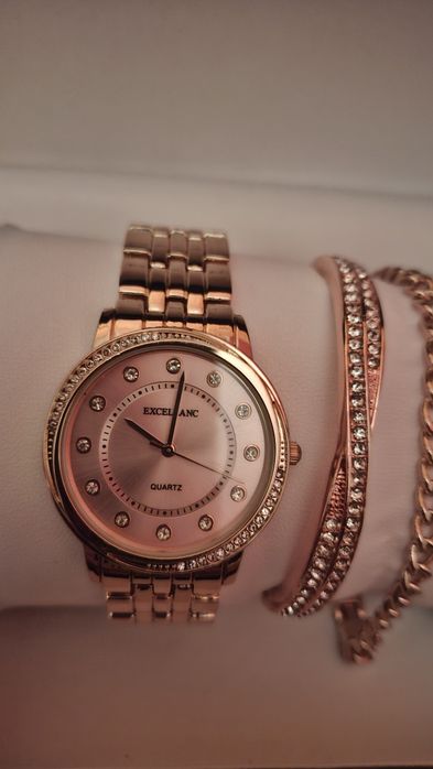 Conjunto Excellanc – Relógio e 2 Pulseiras em Rose Gold.