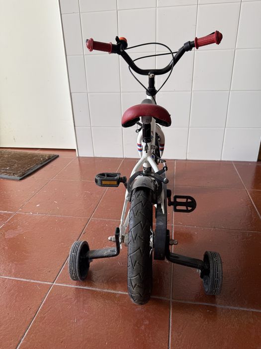 Bicicleta de criança iniciante