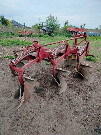 Pług 4 skibowy zagonowy KONGSKILDE