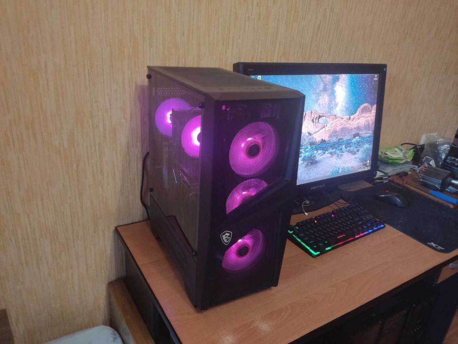 ИГРОВОЙ КОМПIntel i7-7700 (8x4.20), RX 5700 (8 Gb),DDR4 16Gb,SSD 256Gb