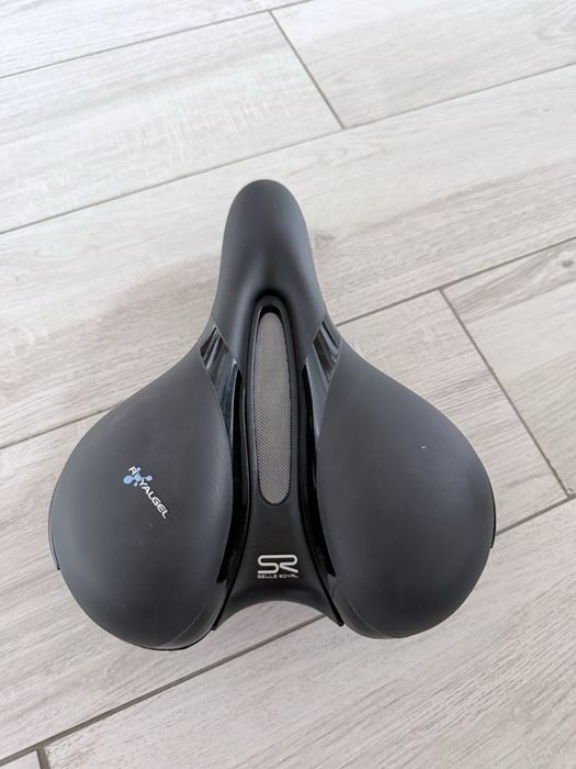Siodełko rowerowe unisex SELLE ROYAL RESPIRO 60 ST. ŻELOWE