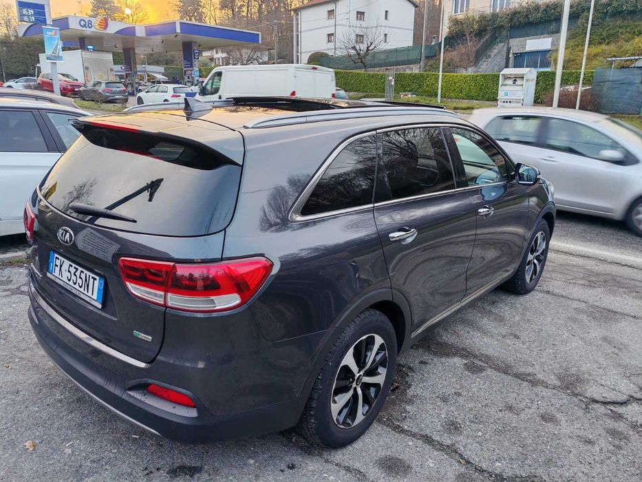 Продам Автомобіль Kia Sorento Sorento  2.2  в  Європі