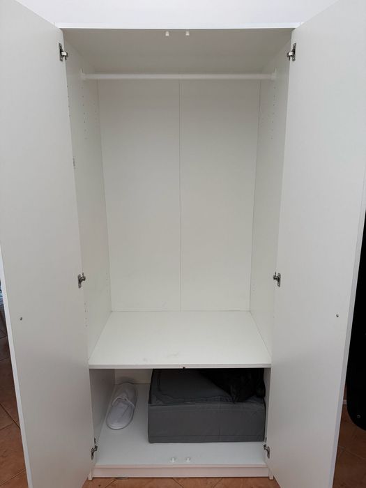 Guarda-Roupa 2 portas, excelente estado!