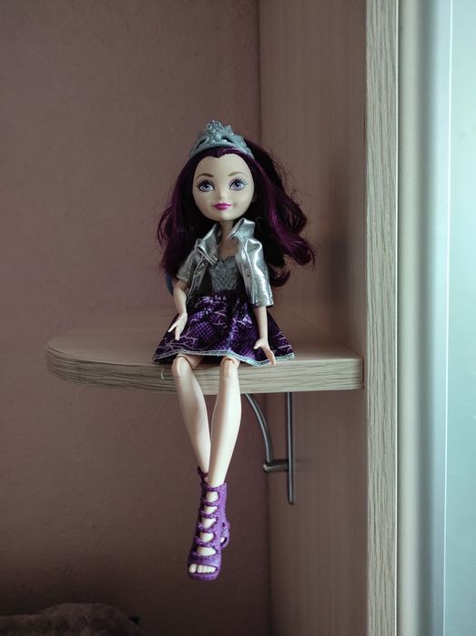 Лялька рапунсель Матель Disney Рейвен Квін