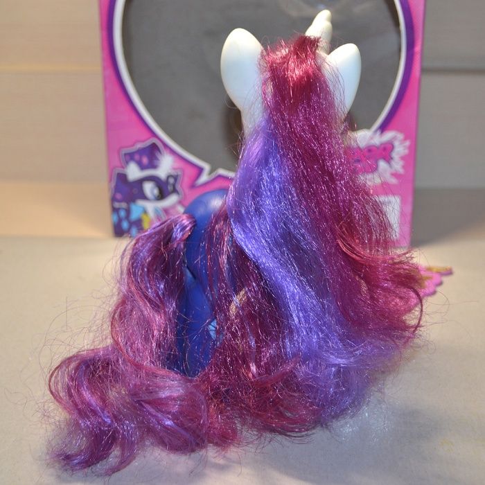 Лошадка My Little Pony, высота 17 см.
