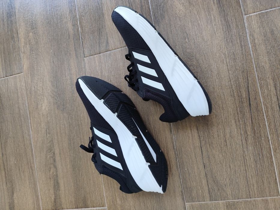 Vendo tenis Adidas novos! 43 e ⅓