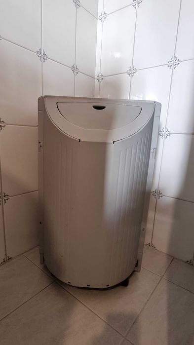 Aquecedor a Gás Catalítico - Bom Estado, Marca Bosch, Oferta de Botija