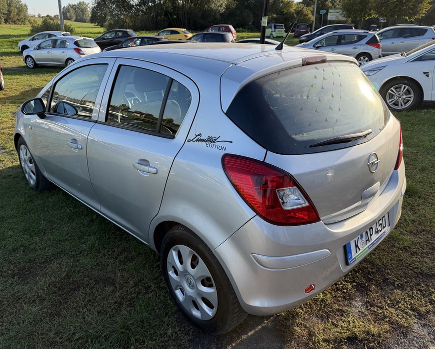 Opel Corsa 1,2 16 v ,, KLIMATYZACJA ,,