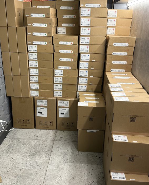 Bambu Lab PLA Basic / Matte з Котушкою Пластик 20+ Кольорів Оригінал