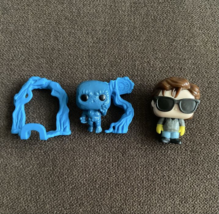 Фігурки Kinder Joy Stranger Things