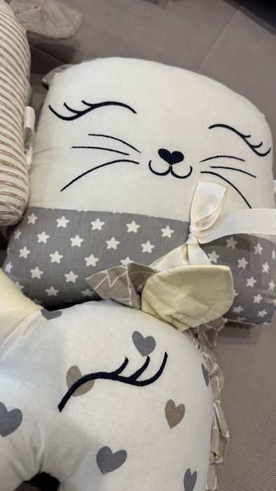 М’які бортики в дитяче ліжечко