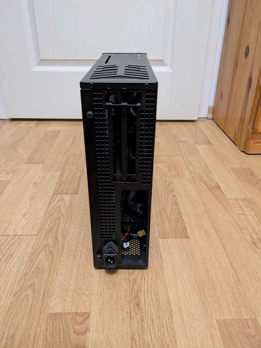 Obudowa Falcon NW Tiki MiniITX SFF