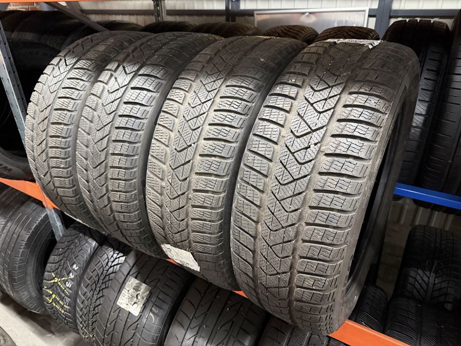 Шини Резина Зима 215/55 R17 94H Pirelli Sottozero 3 Winter