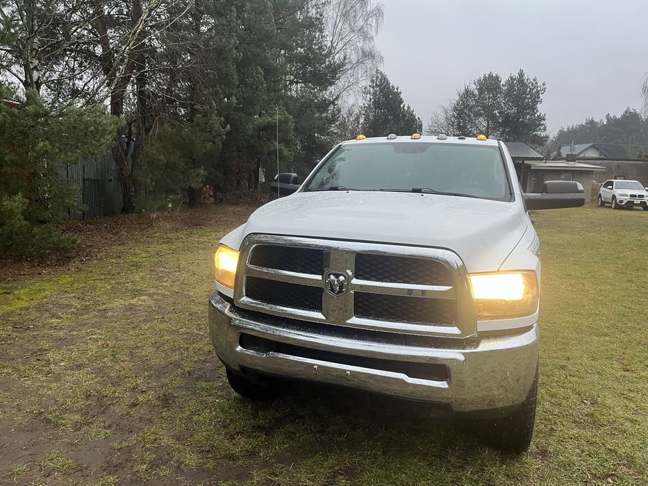 RAM 2500 V8 Heavy Duty 4x4